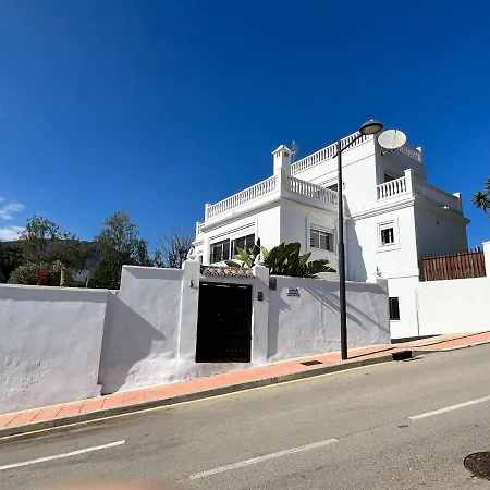 5 Beds With Private Pool Near - 5007 *